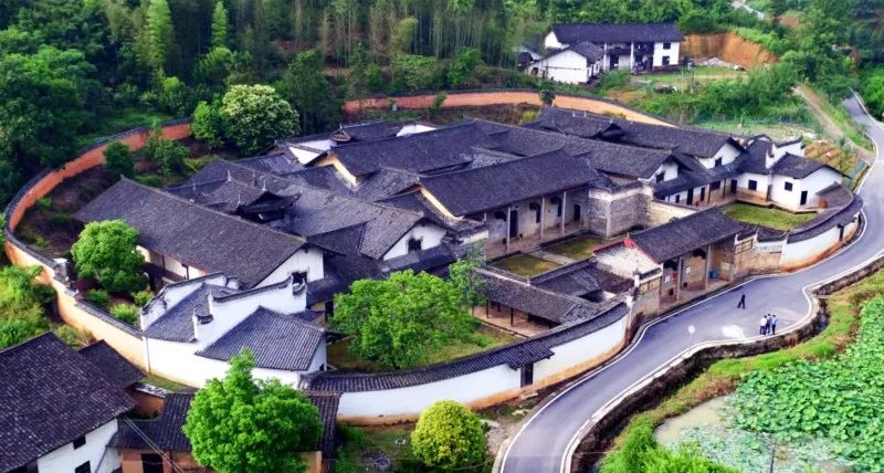 A scenic view of Changsha Liuyang Hongyifangmianjun Huodong Jiuzhi