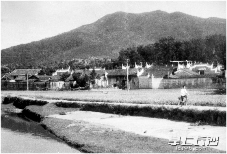 A scenic view of Changsha Taoshuwan Liushi Dawu