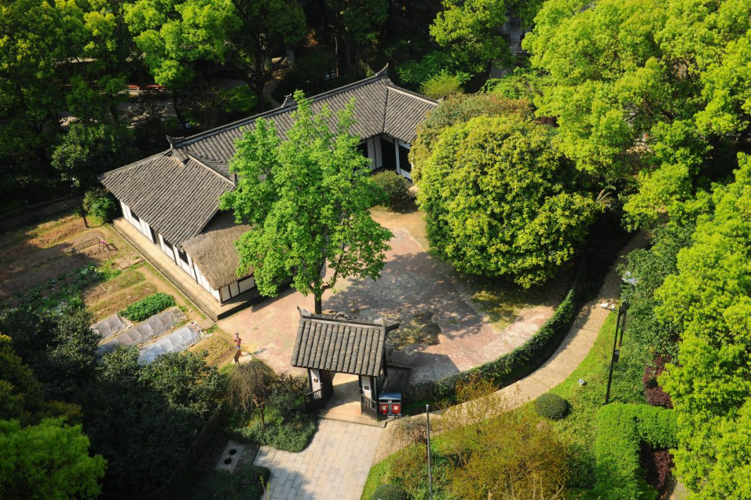 A scenic view of Changsha Xiejuezai Guju