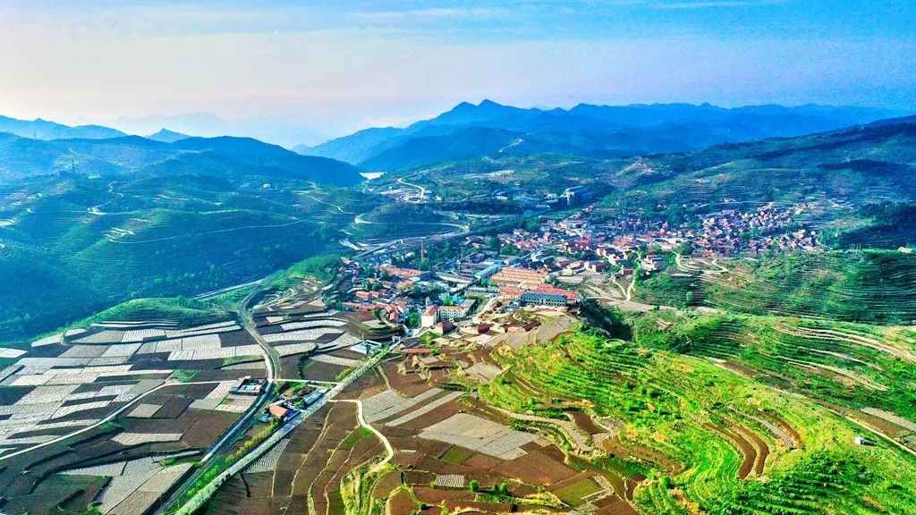 A scenic view of Changzhi Hongji Yuan