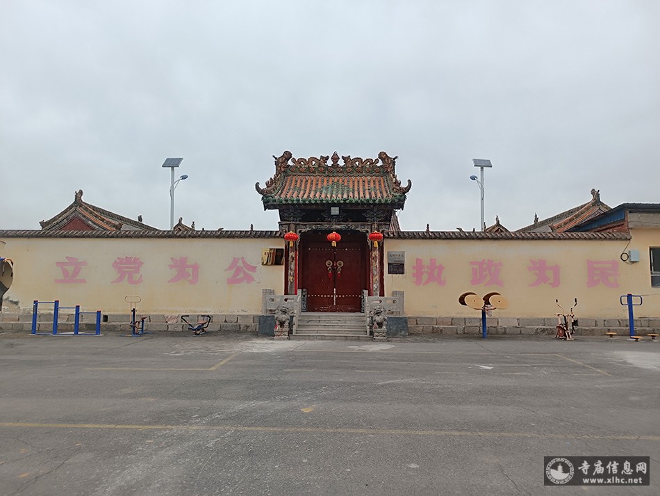 A scenic view of Changzhi Jiutian Shengmu Miao