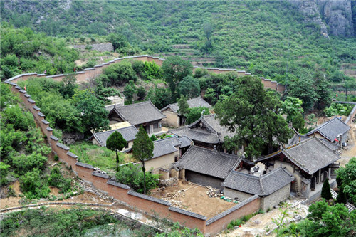 A scenic view of Changzhi Longmen Temple Pingshun