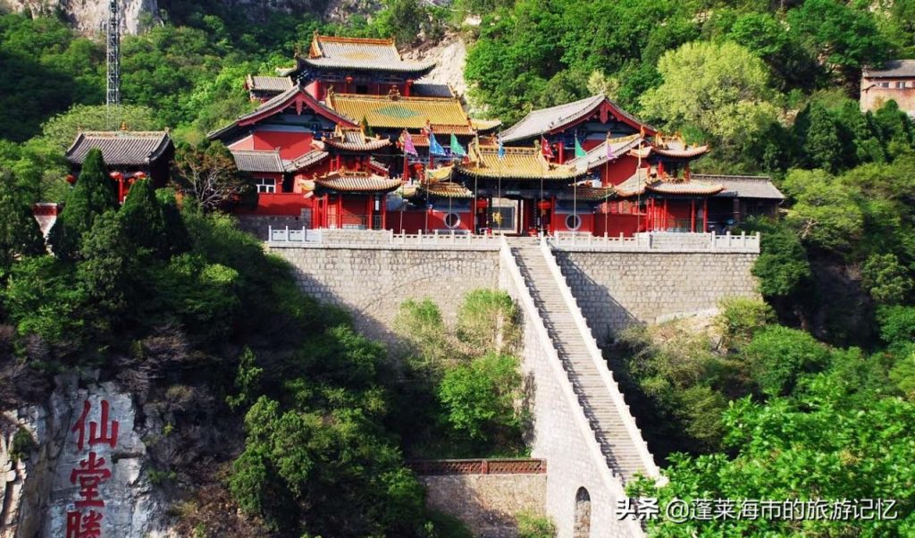 A scenic view of Changzhi Xiangyuan Wulong Temple