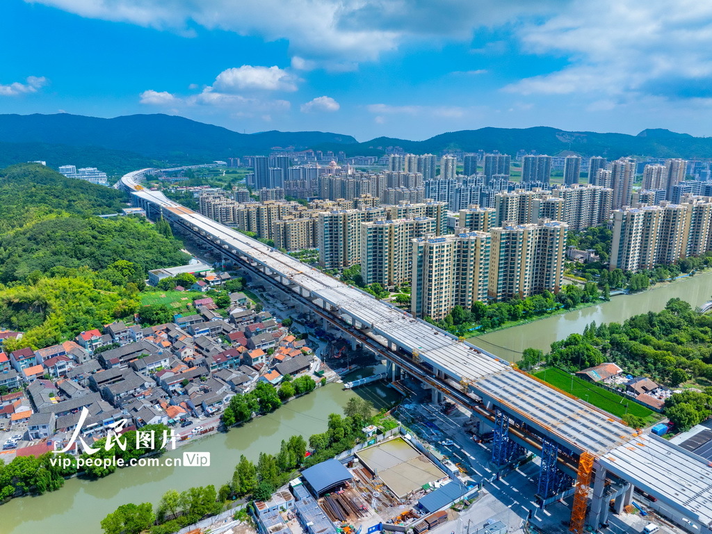 A scenic view of Changzhi Xiangyuan Yonghui Bridge
