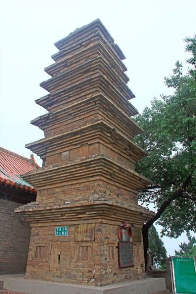 A scenic view of Changzhi Xianshi Heshang Relic Pagoda