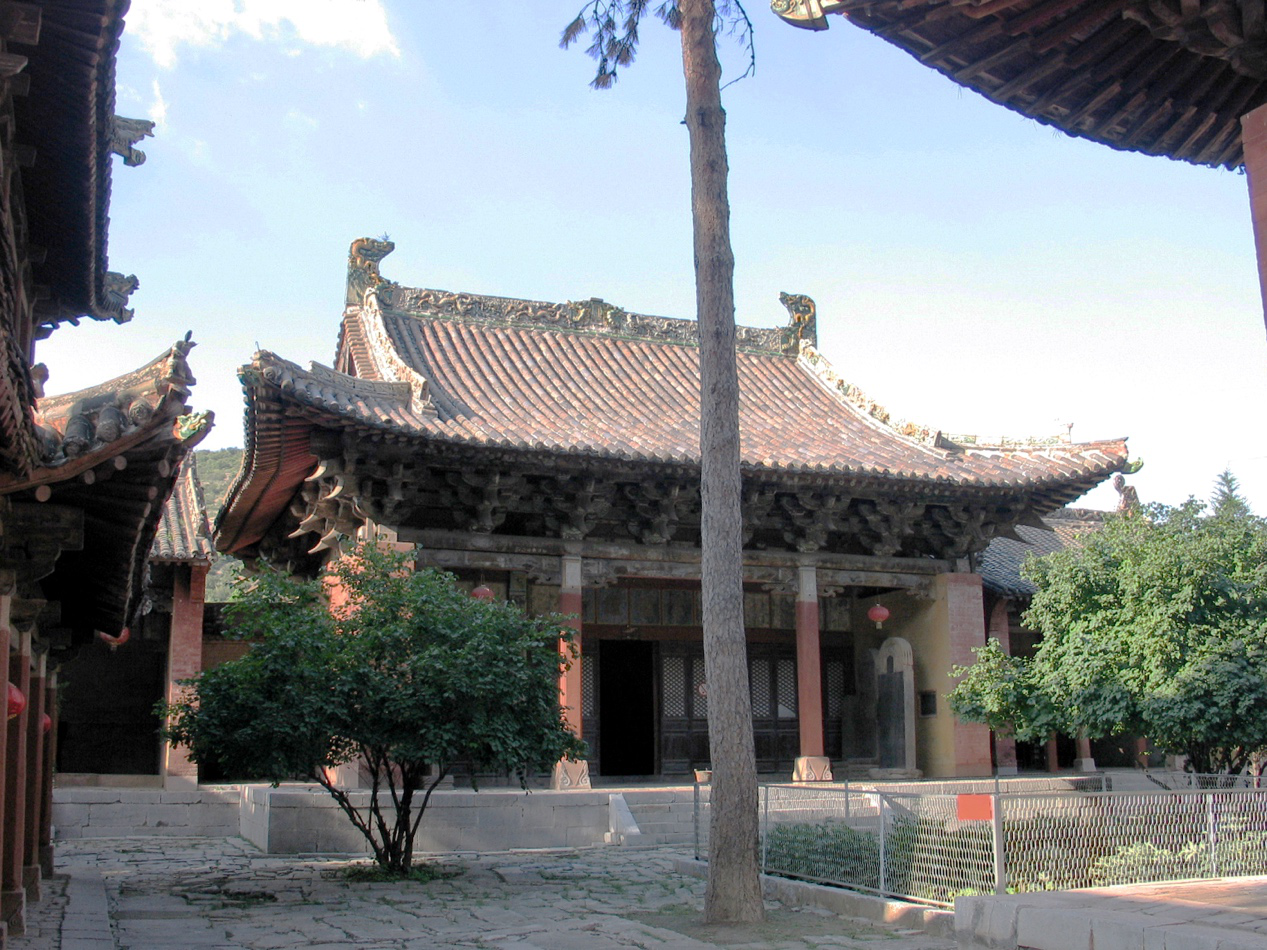 A scenic view of Changzhi Zhenze Erxian Gong