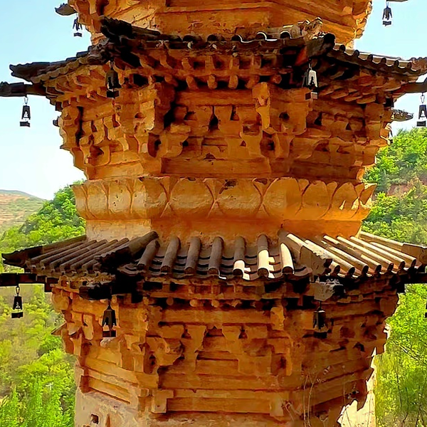 A scenic view of Chaoyang Balengguan Ta