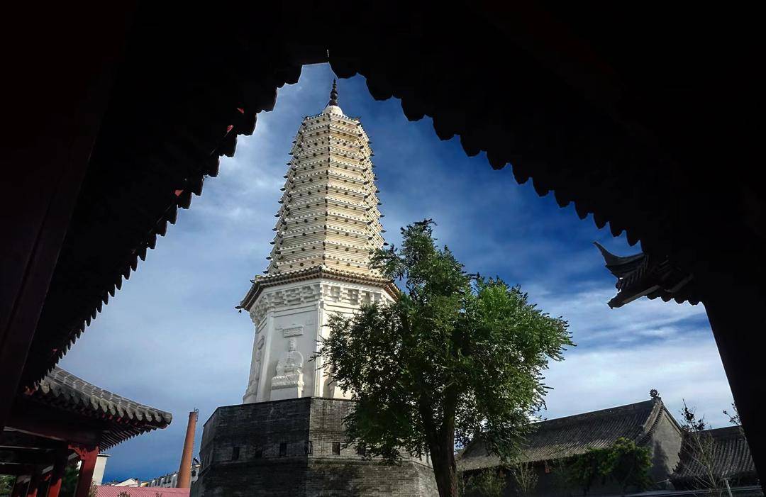 A scenic view of Chaoyang Dongpingfang Ta