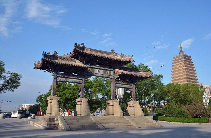 A scenic view of Chaoyang Kalaqin Youyidai Menggu Wangling