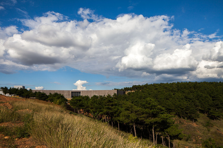 A scenic view of Chaoyang Taiji Wanrenkeng Yizhi