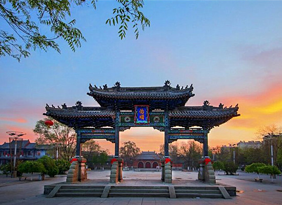 A scenic view of Chaoyang Youshunsi