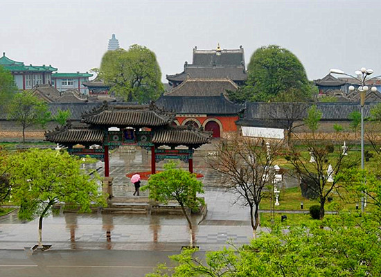 A scenic view of Chaoyang Youshunsi