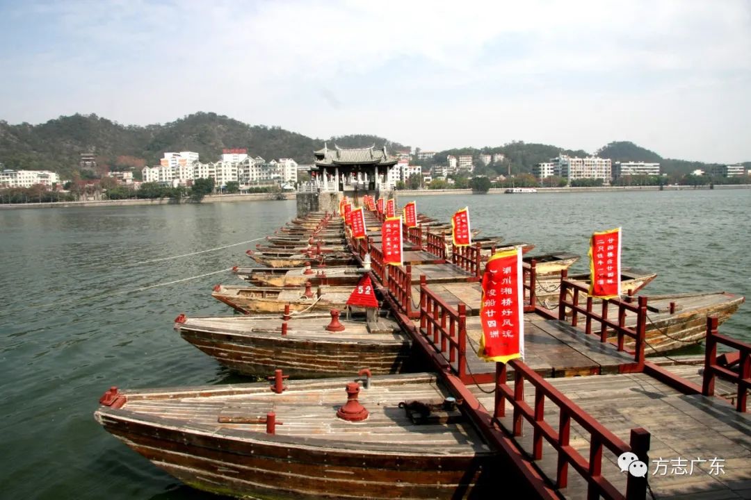 A scenic view of Chaozhou Guangjiqiao
