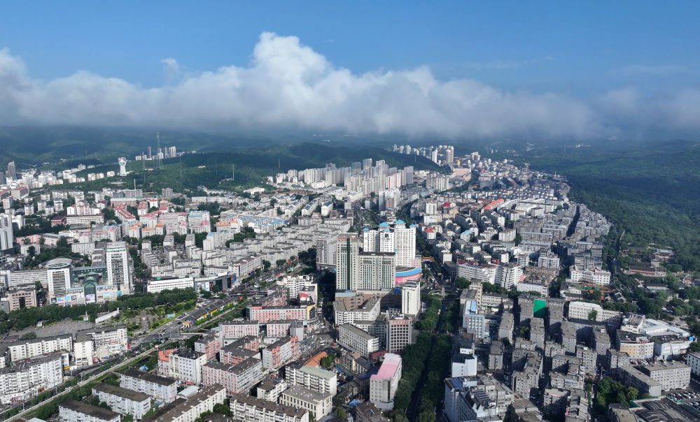 A scenic view of Chengde Huizhou City Site