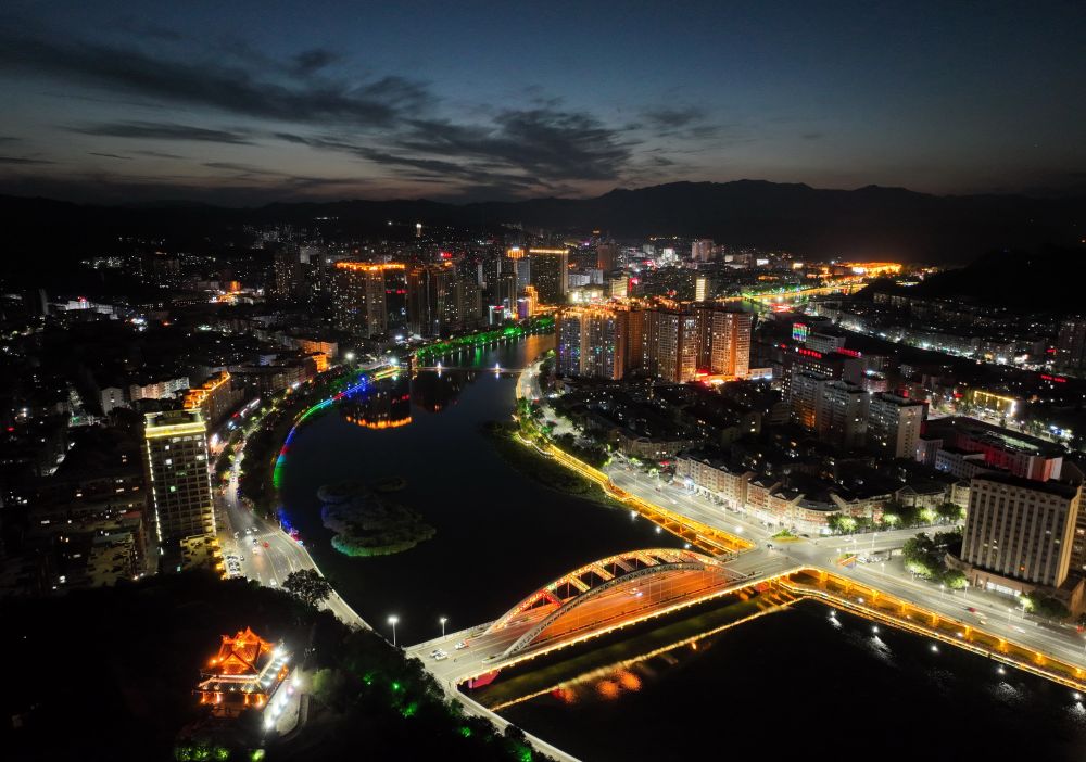 A scenic view of Chengde Huizhou City Site