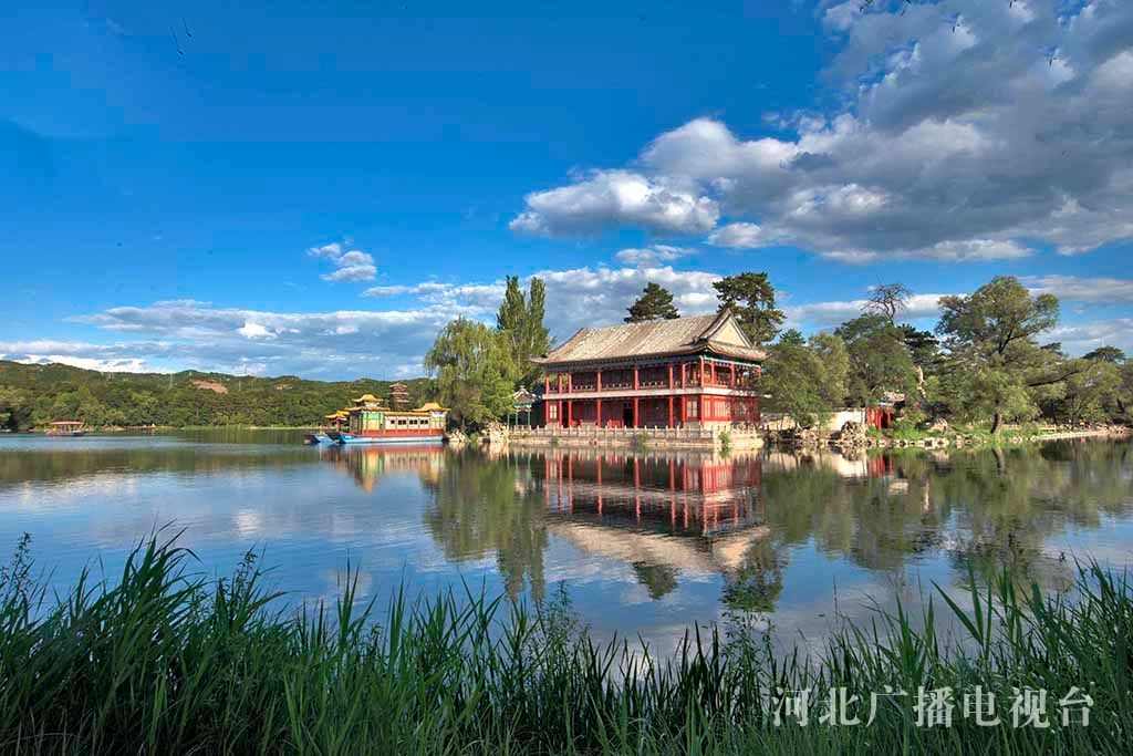 A scenic view of Chengde Mountain Resort
