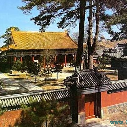 A scenic view of Chengde Puren Temple