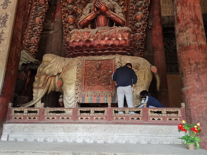 A scenic view of Chengde Shuxiang Temple
