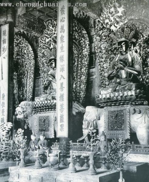 A scenic view of Chengde Shuxiang Temple