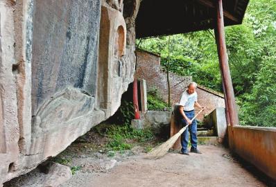 A scenic view of Chengdu Beizhou Wenwangbei Ji Moya Zaoxiang