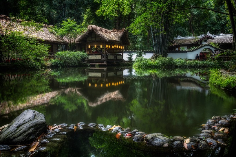 A scenic view of Chengdu Dufu Caotang