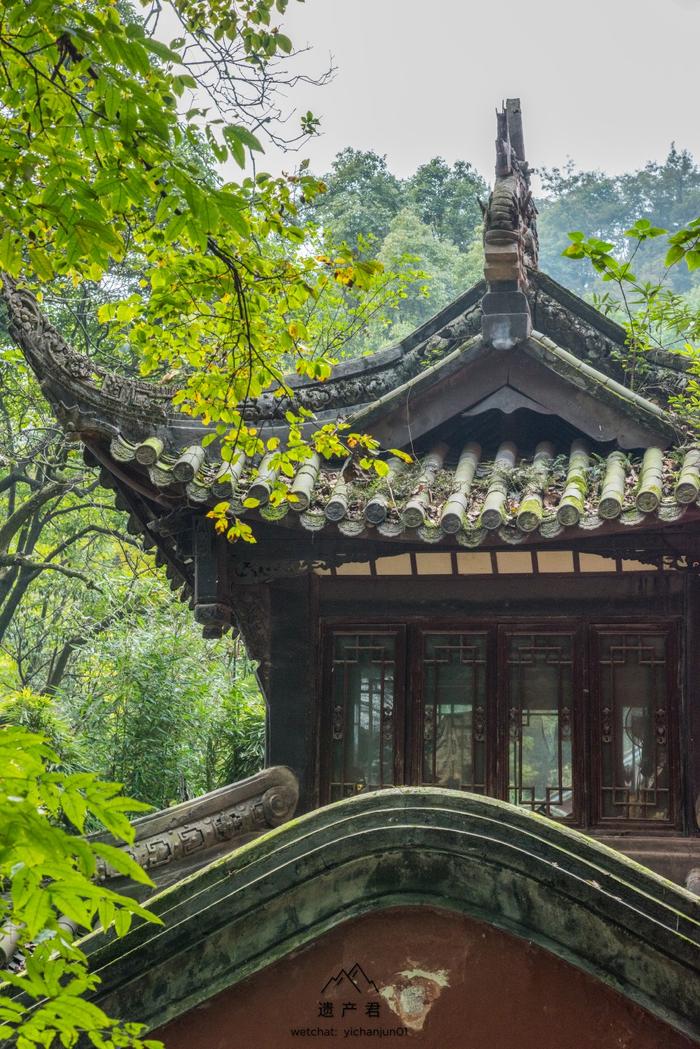 A scenic view of Chengdu Guankou Chenghuangmiao
