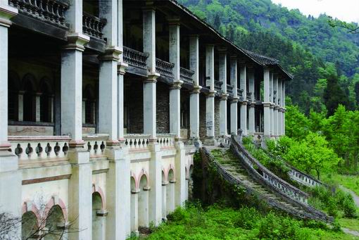 A scenic view of Chengdu Lingbao Xiuyuan