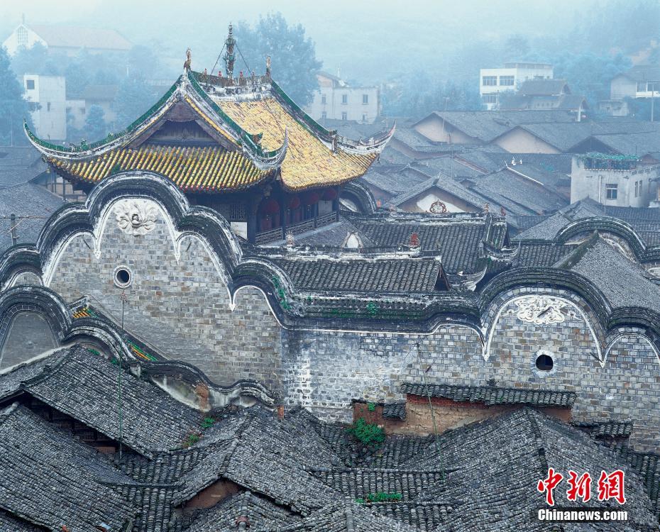 A scenic view of Chengdu Luodai Huiguan