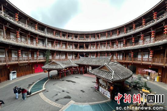 A scenic view of Chengdu Luodai Huiguan