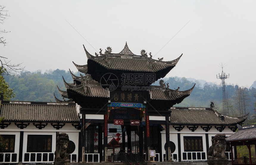 A scenic view of Chengdu Qingchengshan Gujianzhuqun