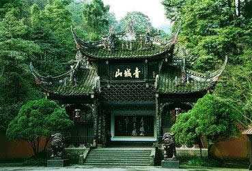 A scenic view of Chengdu Qingchengshan Gujianzhuqun