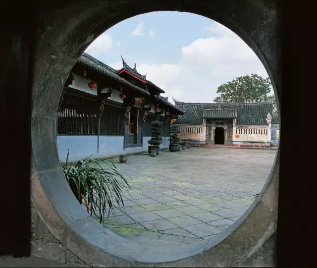 A scenic view of Chengdu Shouan Chenjia Dayuan