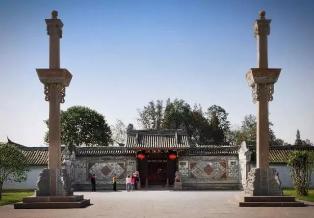 A scenic view of Chengdu Shouan Chenjia Dayuan
