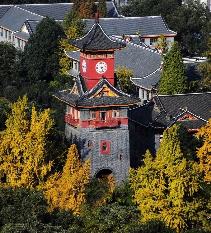 A scenic view of Chengdu Sichuan Daxue Zaoqi Jianzhu