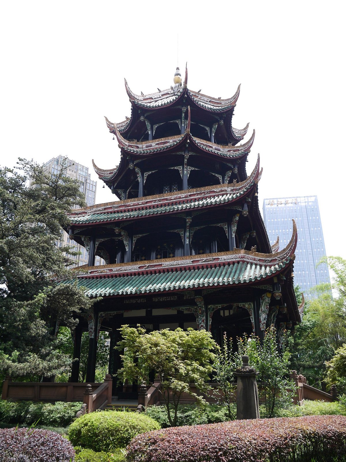 A scenic view of Chengdu Wangjianglou Gujianzhuqun