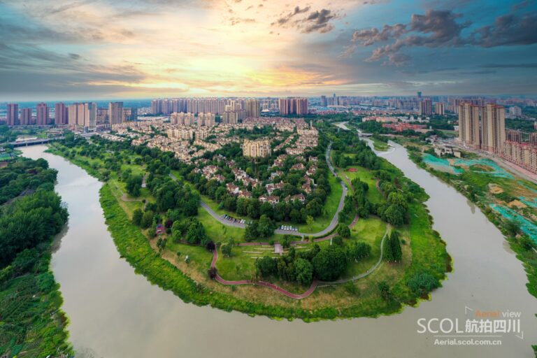 Unwind in Nature’s Embrace: Chengdu Yangsheng An Ci Ji Guihu Awaits You