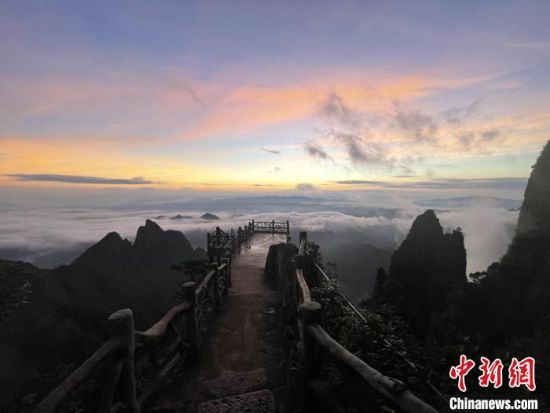 A scenic view of Chenzhou Dengzhongxia Guju