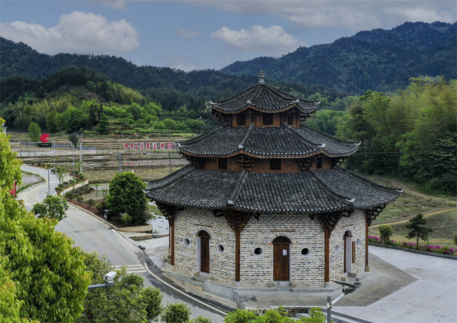A scenic view of Chenzhou Dengzhongxia Guju