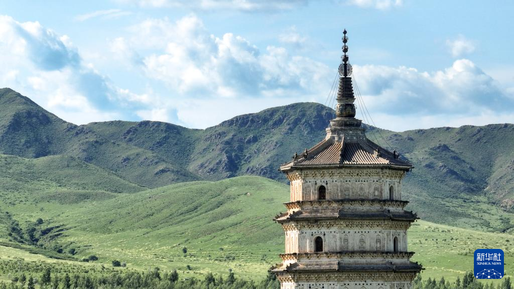A scenic view of Chifeng Caomaoshanyizhi