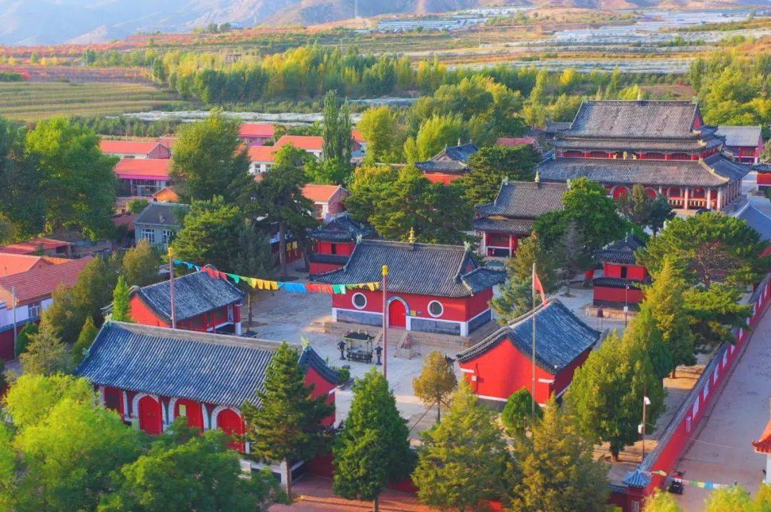 A scenic view of Chifeng Falunsi