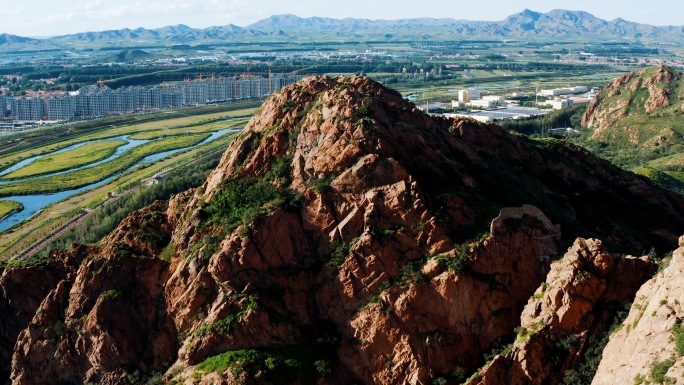 A scenic view of Chifeng Hongshanyizhiqun