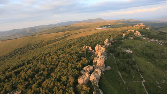 A scenic view of Chifeng Jiazishanyizhiqun