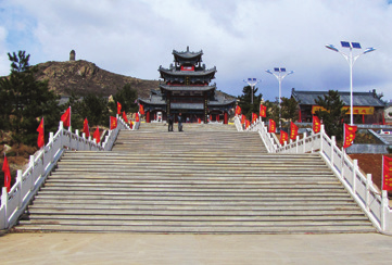 A scenic view of Chifeng Jinshanlongquansi