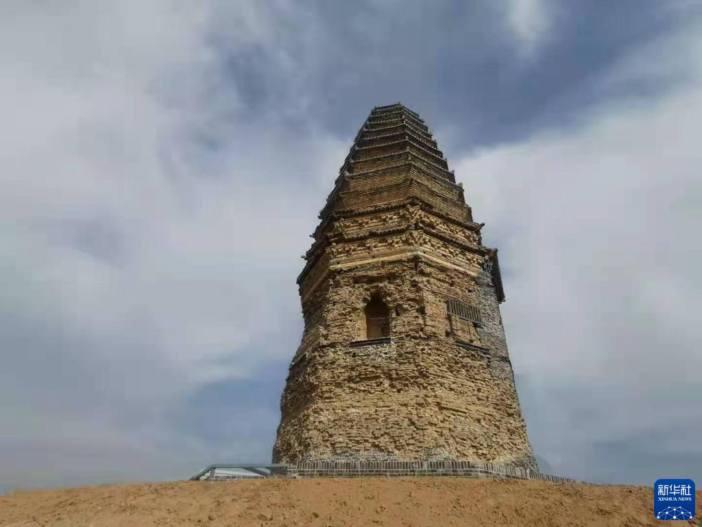 A scenic view of Chifeng Wuanzhouyizhi