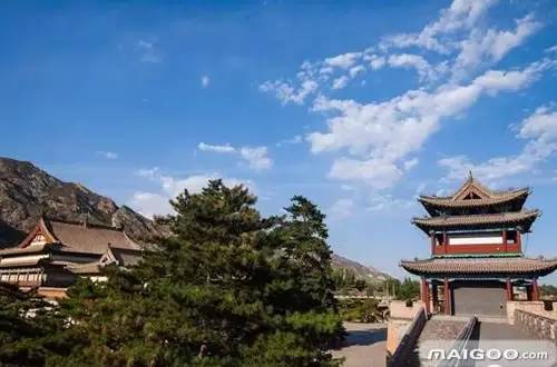 A scenic view of Chifeng Zhangyingruijiazumudi