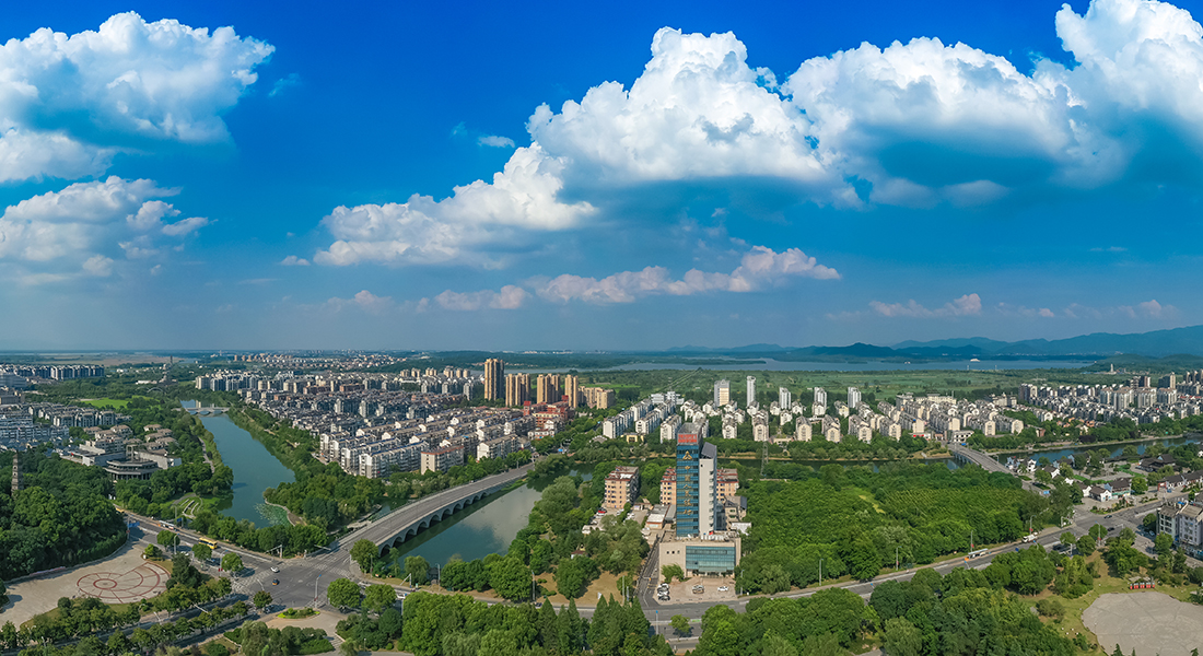 A scenic view of Chizhou Guichi Qingxi Ta
