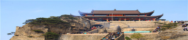 A scenic view of Chizhou Guichi Qingxi Ta