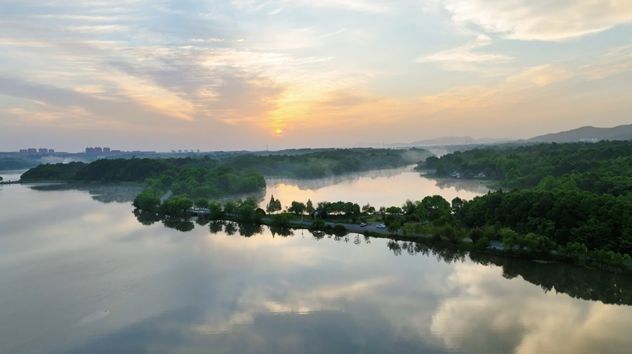 A scenic view of Chizhou Taipingshanfang