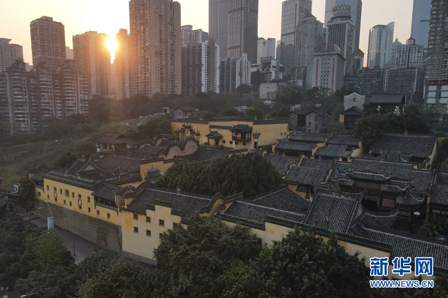 A scenic view of Chongqing Jialingjiang Sanxia Xiangcun Jianshe Jiuzhiqun