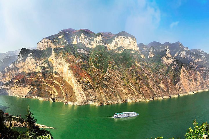 A scenic view of Chongqing Qutangxia Moya Shike
